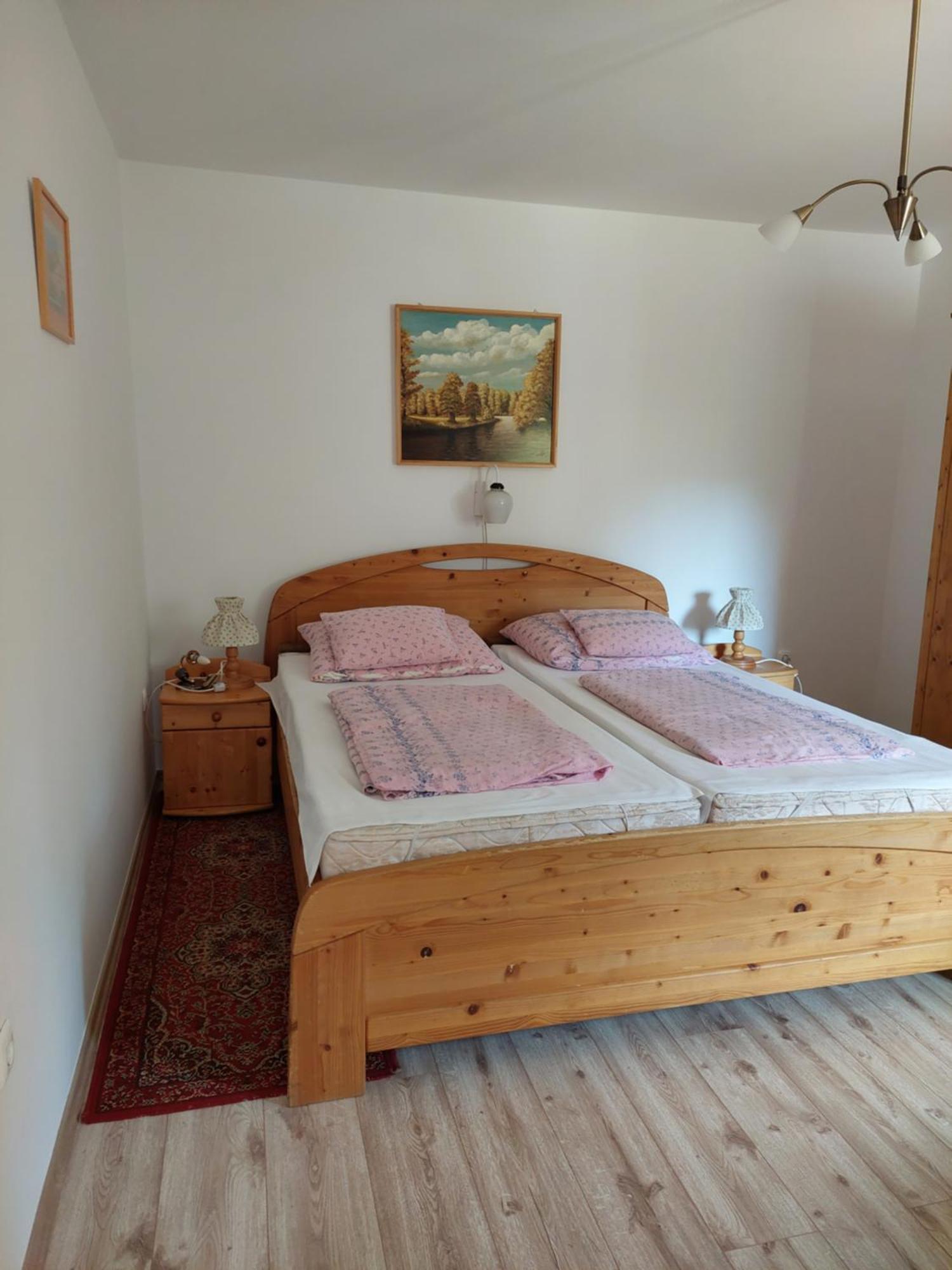 Lonci Apartman Залакарос Екстериор снимка
