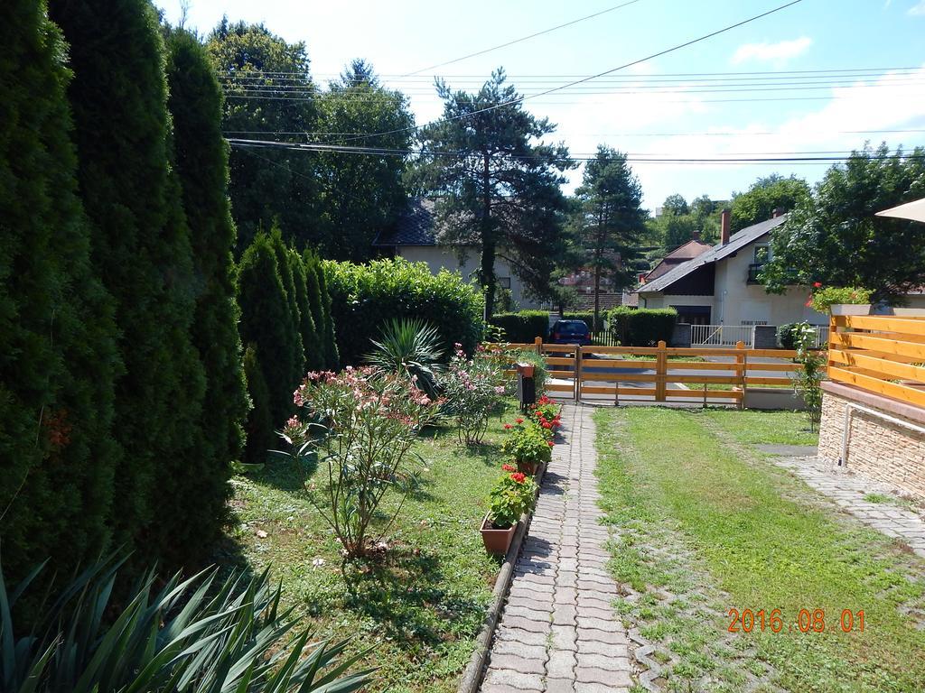 Lonci Apartman Залакарос Екстериор снимка